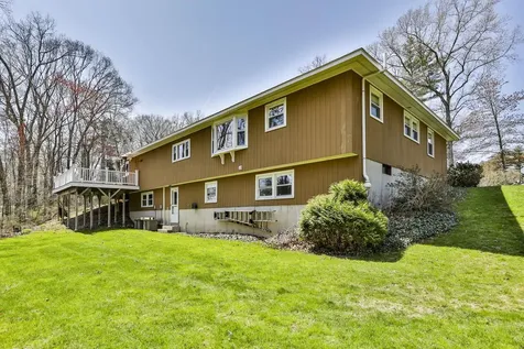6 Nova Road Nashua NH 03064