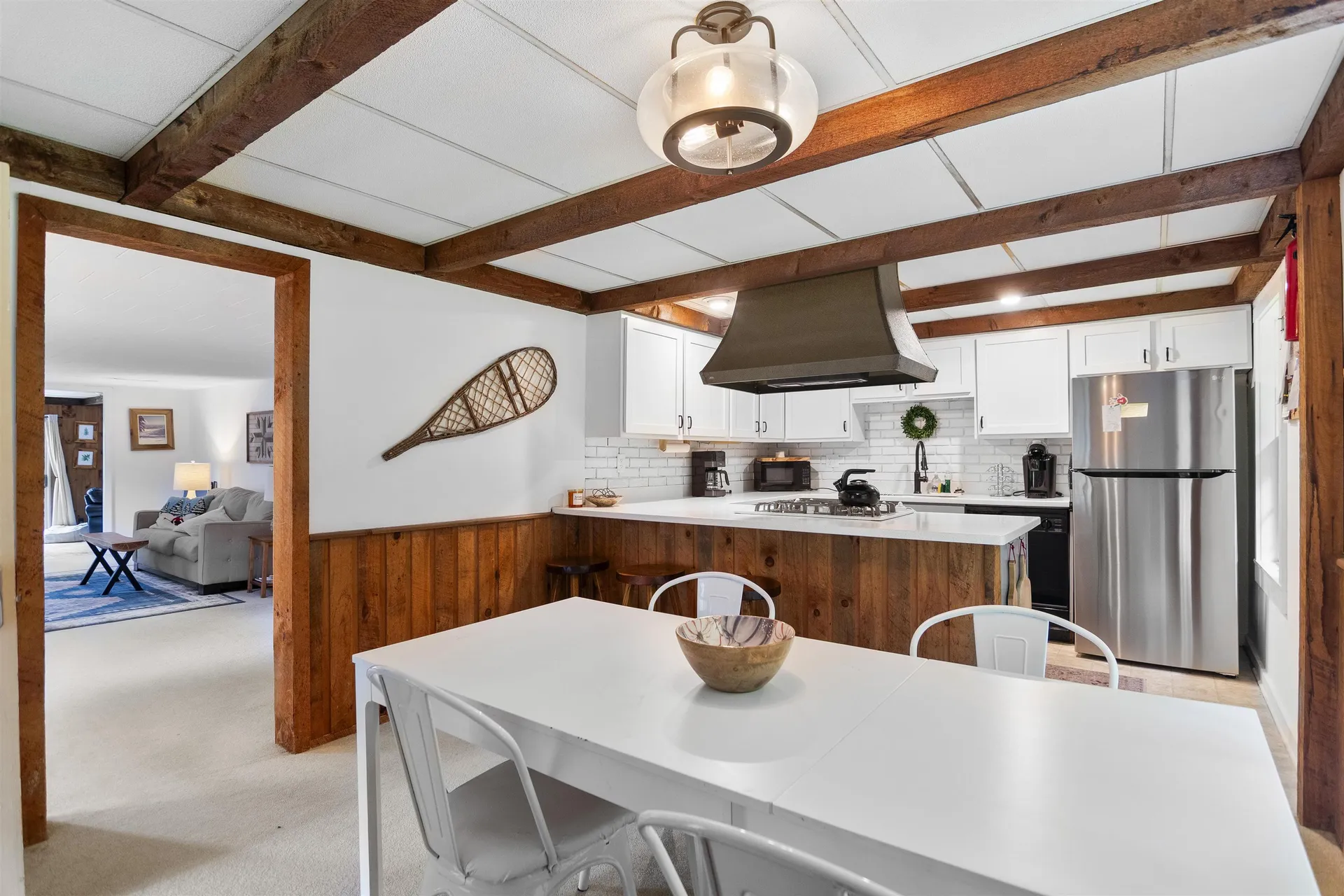 1966 Thompsonburg Road Londonderry VT 05155