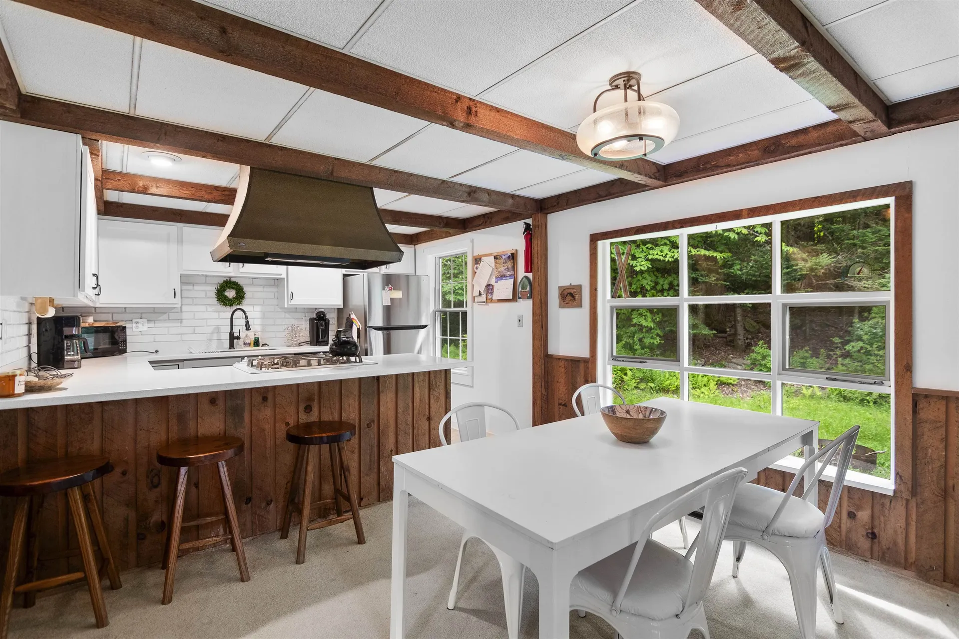 1966 Thompsonburg Road Londonderry VT 05155