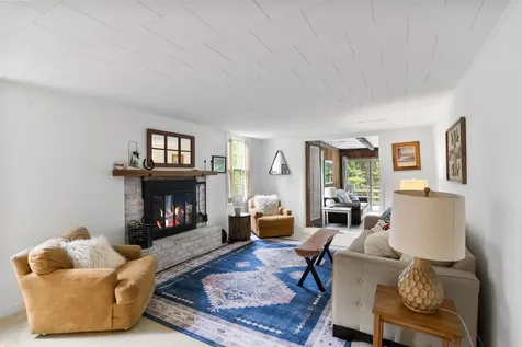 1966 Thompsonburg Road Londonderry VT 05155