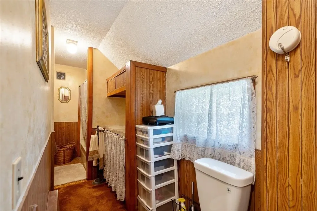 47 Upper Welden Street St. Albans City VT 05478