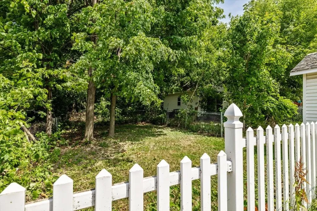 47 Upper Welden Street St. Albans City VT 05478