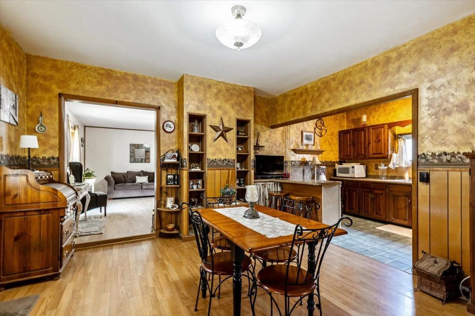 47 Upper Welden Street St. Albans City VT 05478