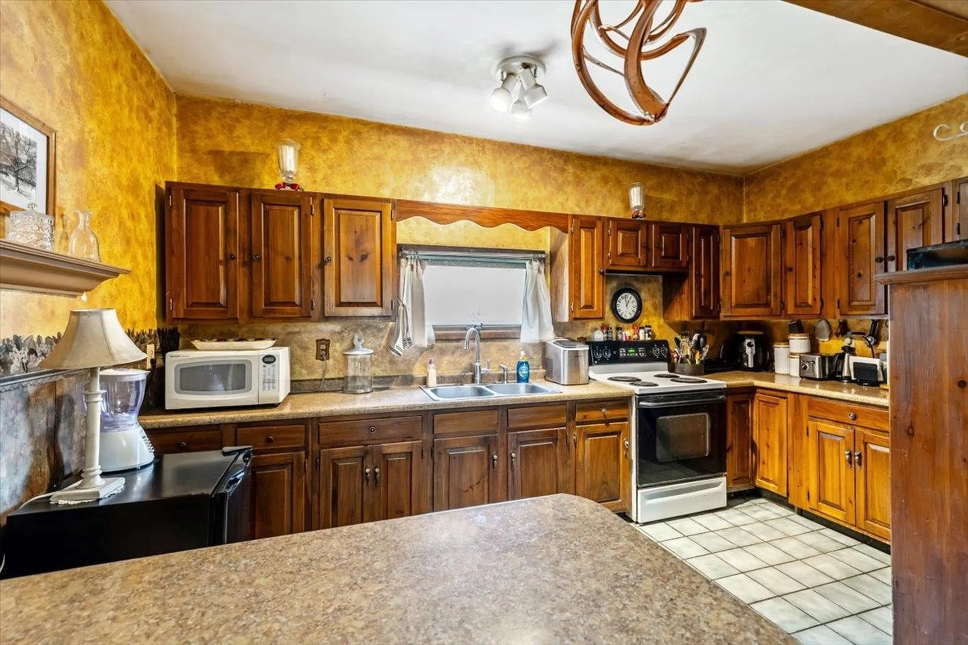 47 Upper Welden Street St. Albans City VT 05478