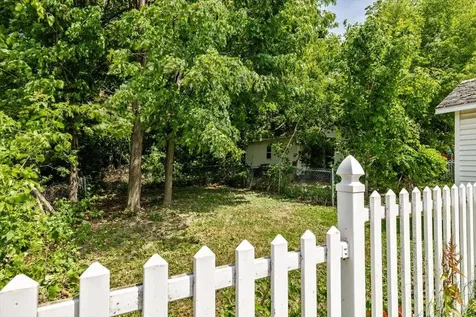 47 Upper Welden Street St. Albans City VT 05478