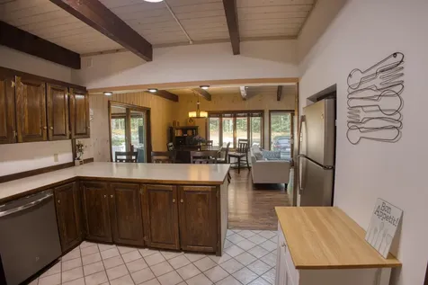 22 Mountview Avenue Freedom NH 03836