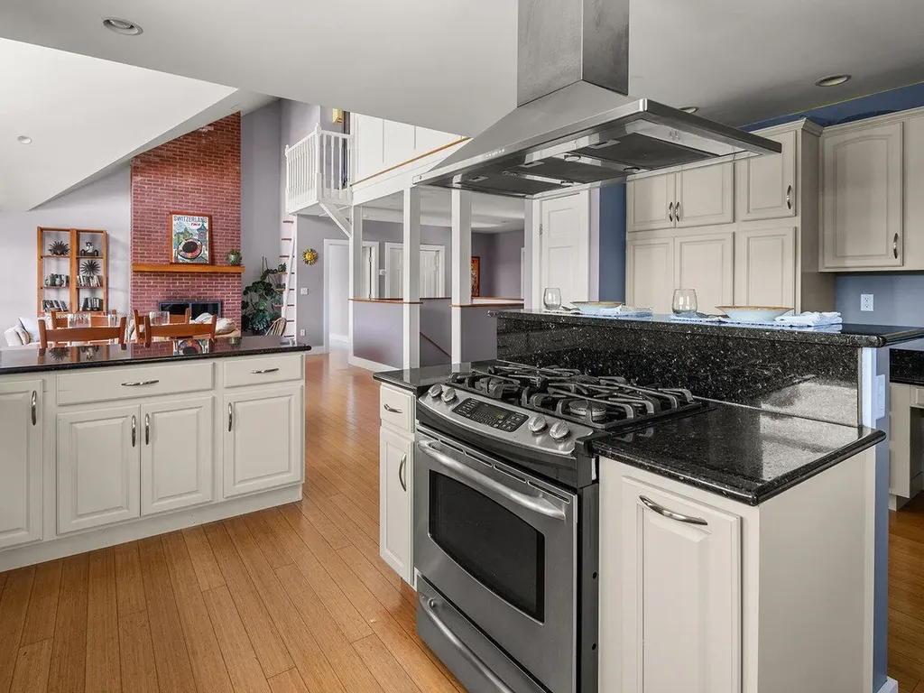 4717 Spear Street Charlotte VT 05445