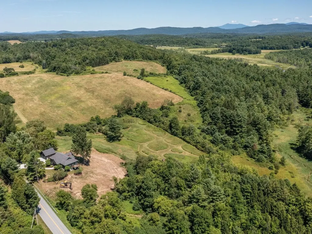 4717 Spear Street Charlotte VT 05445