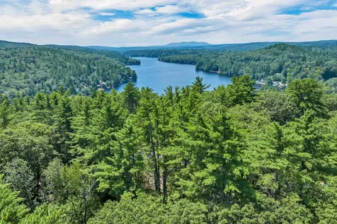 101-125 Winslow Road Weare NH 03281