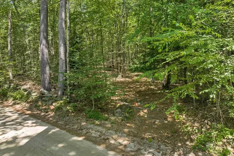 101-125 Winslow Road Weare NH 03281