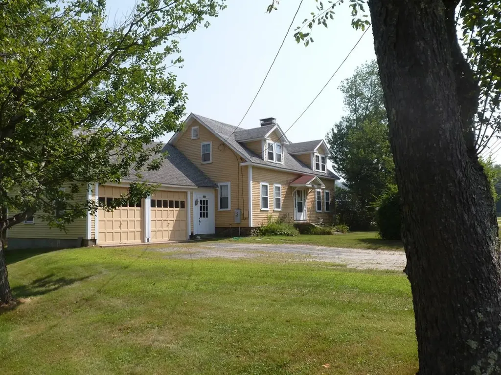 167 School Street Rumney NH 03266