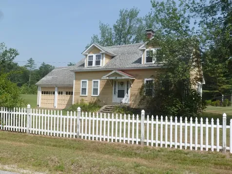 167 School Street Rumney NH 03266