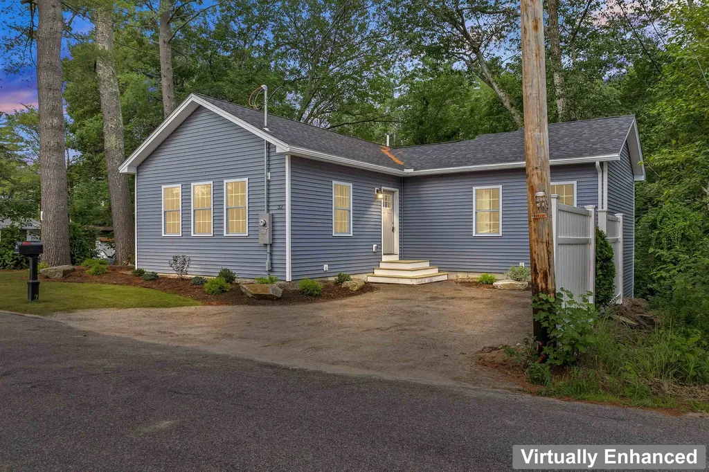 32 Boynton Road Meredith NH 03253