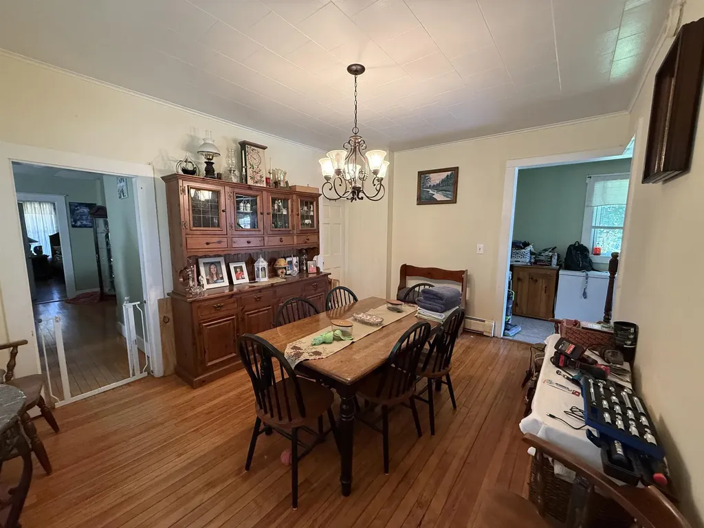 58 Crescent Street Rutland City VT 05701