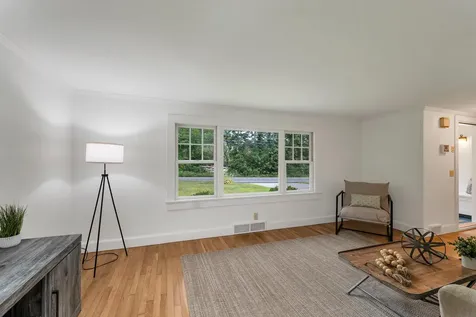 104 Kensington Road Hampton Falls NH 03844