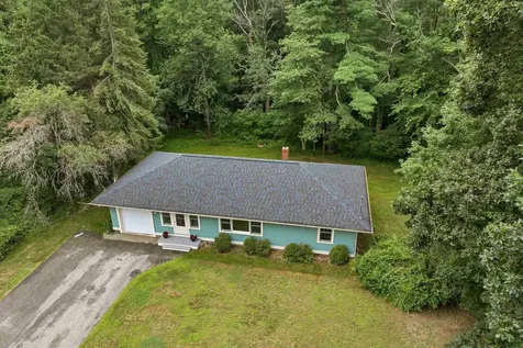 104 Kensington Road Hampton Falls NH 03844