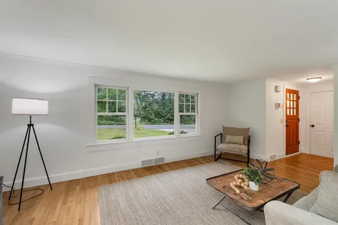 104 Kensington Road Hampton Falls NH 03844