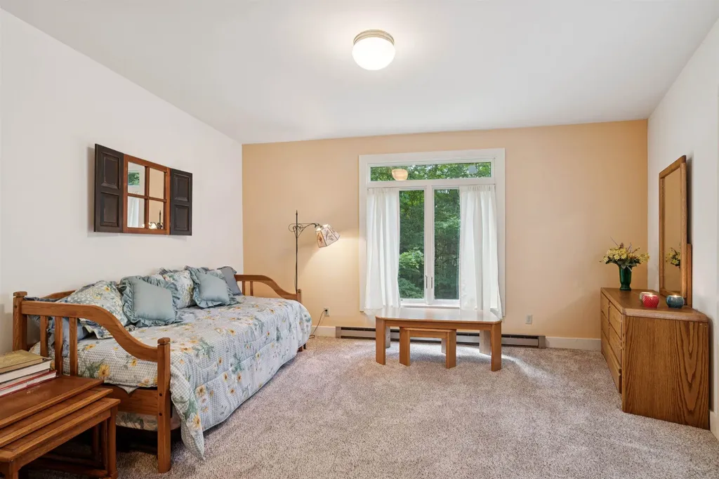 27 Rolling Ridge Road Lebanon NH 03766