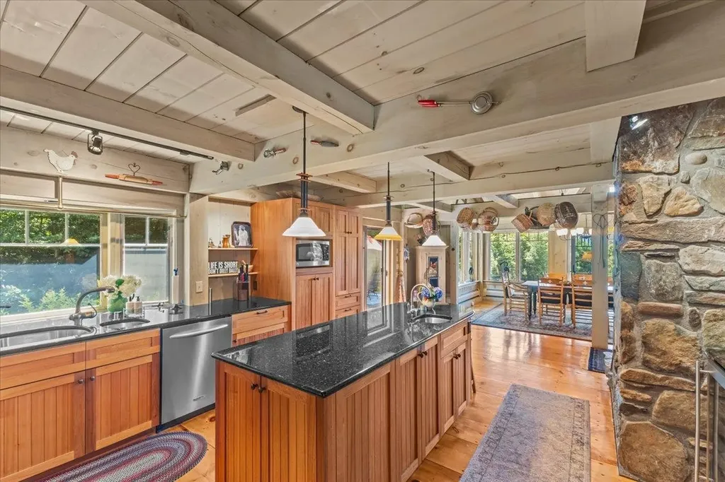 515 Sherman Road Waitsfield VT 05673