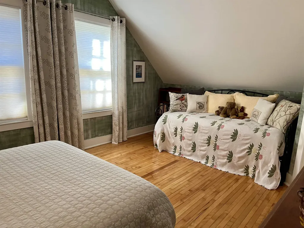 989 Vermont Route 100b Moretown VT 05660