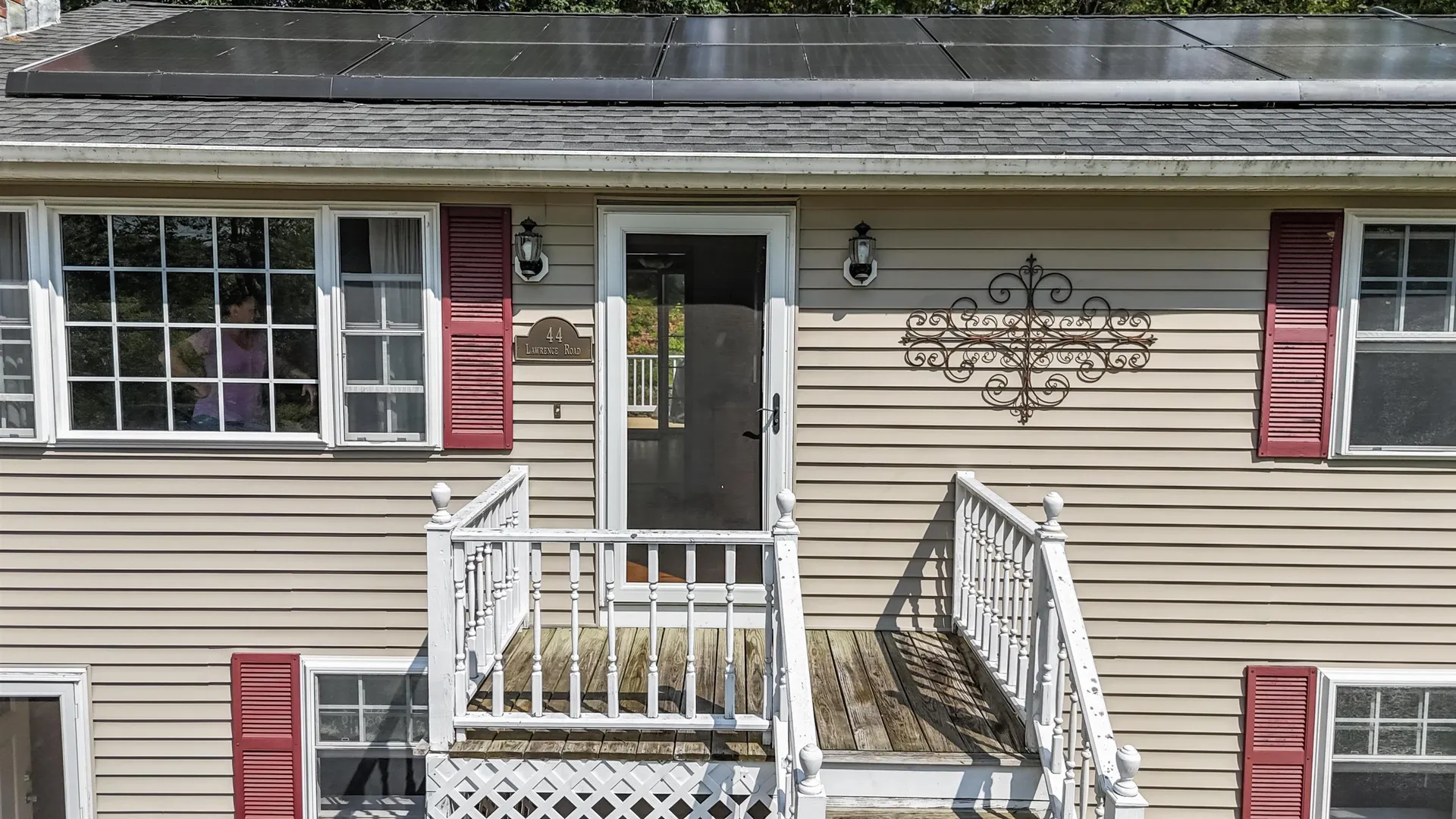 44 Lawrence Road Hudson NH 03051