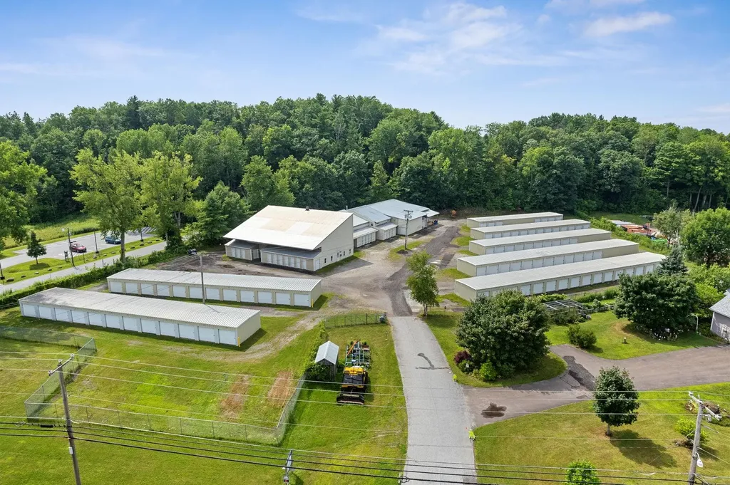 220 Colchester Road Essex VT 05495