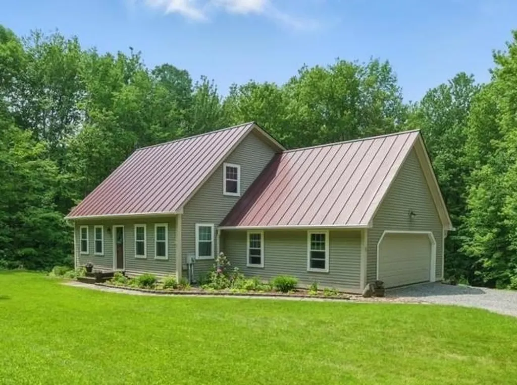 92 Orr Road Jericho VT 05465