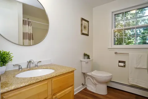 4 Candia Street Nashua NH 03063
