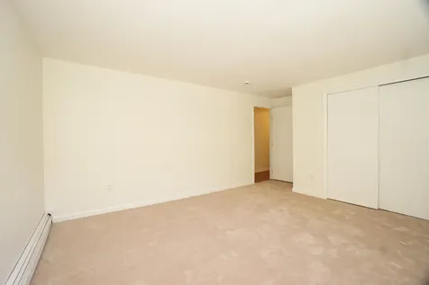 4 Candia Street Nashua NH 03063