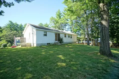 4 Candia Street Nashua NH 03063