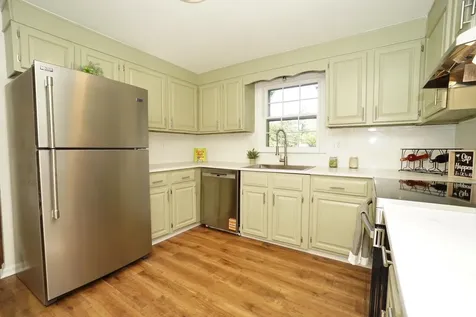4 Candia Street Nashua NH 03063