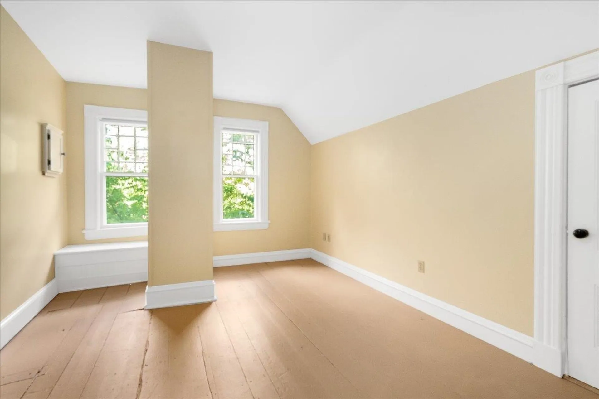 80 Court Street Exeter NH 03833