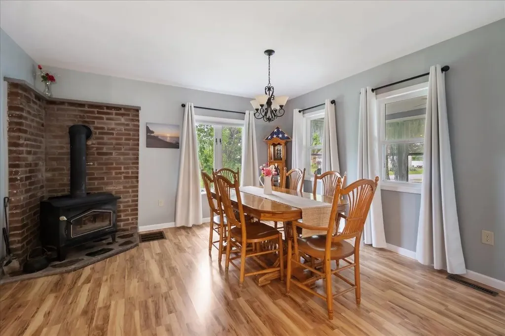 16 4th Street Swanton VT 05488-1233