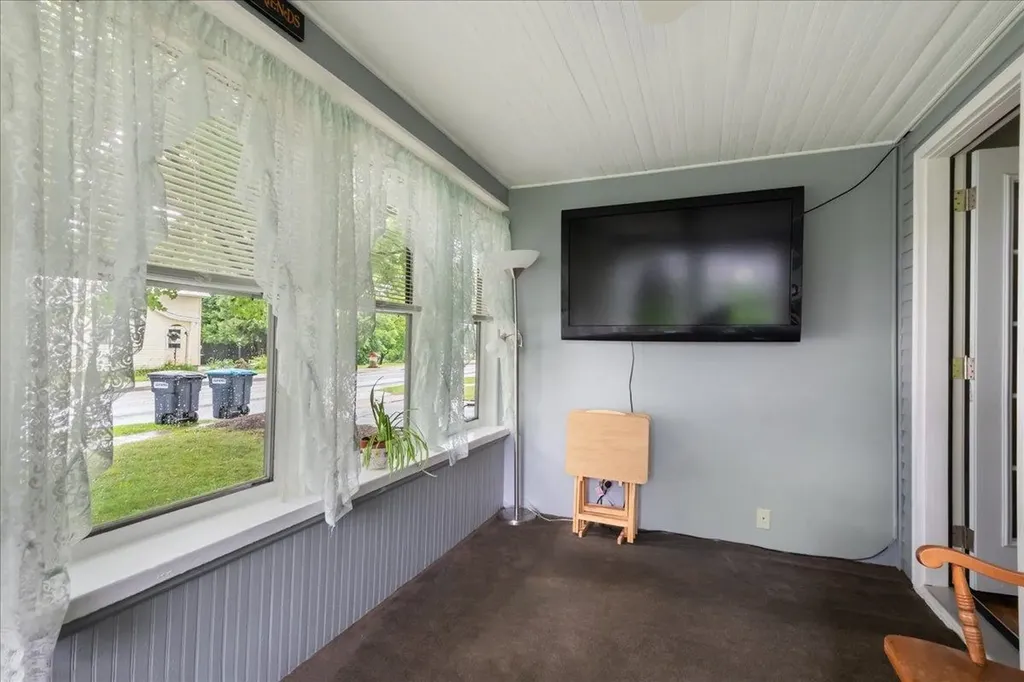 16 4th Street Swanton VT 05488-1233