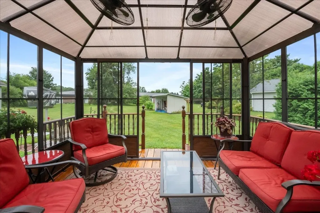 16 4th Street Swanton VT 05488-1233