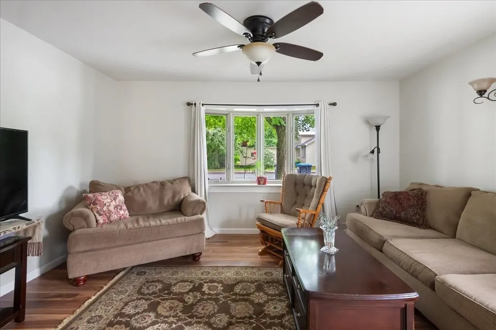 16 4th Street Swanton VT 05488-1233