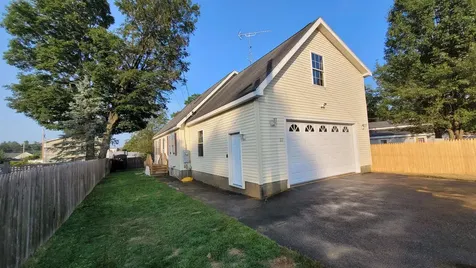 22 State Street Rochester NH 03867