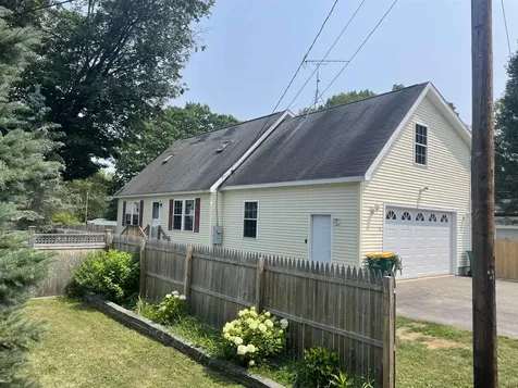 22 State Street Rochester NH 03867