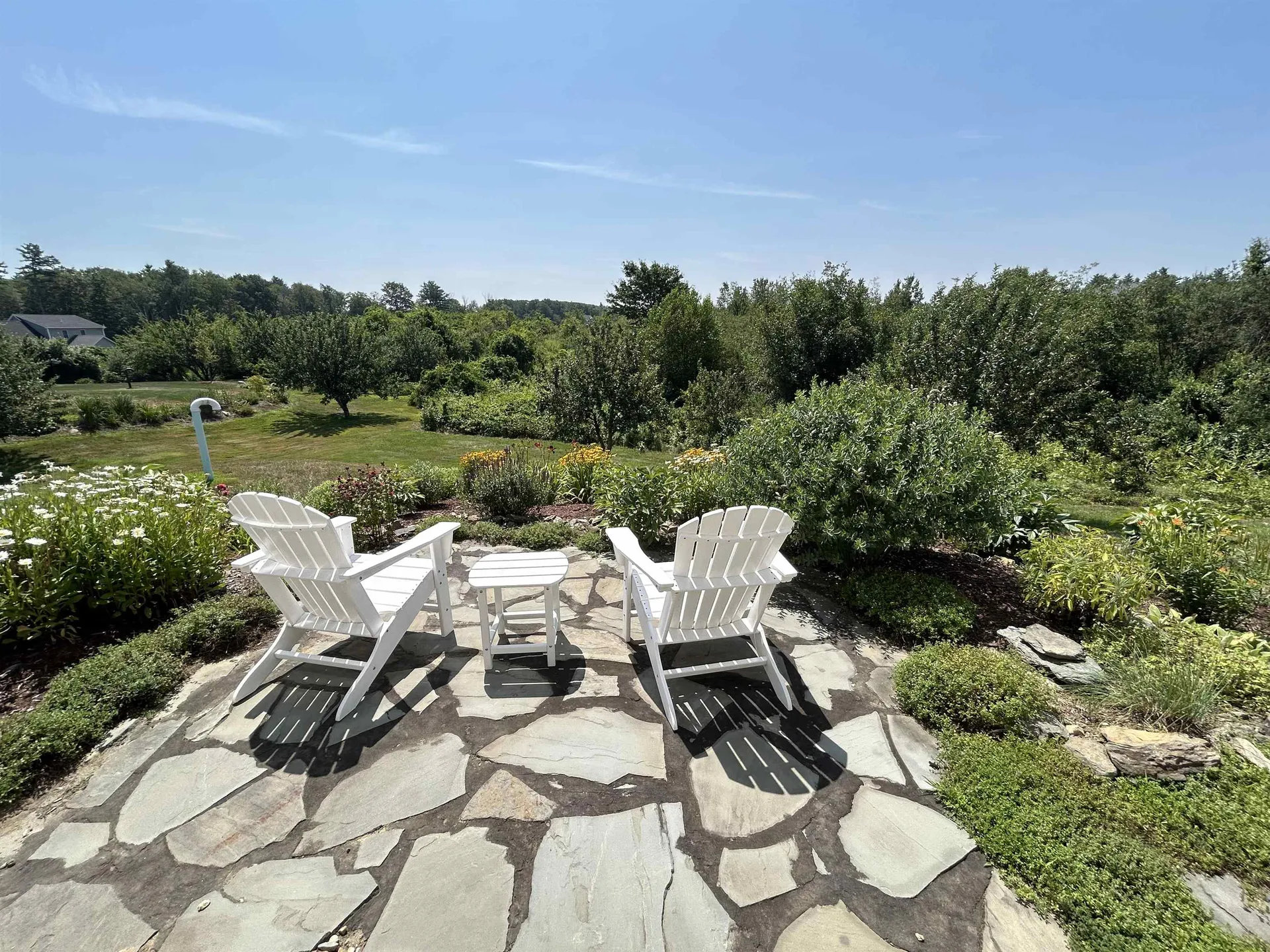 32 Apple Way Epping NH 03042
