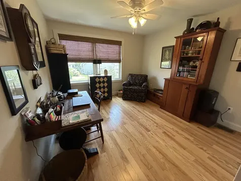 32 Apple Way Epping NH 03042