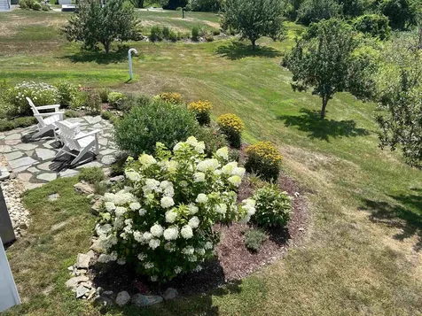 32 Apple Way Epping NH 03042