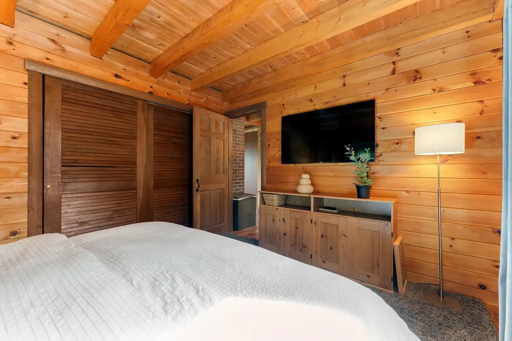 691 Dartt Hill Road Bethel VT 05032