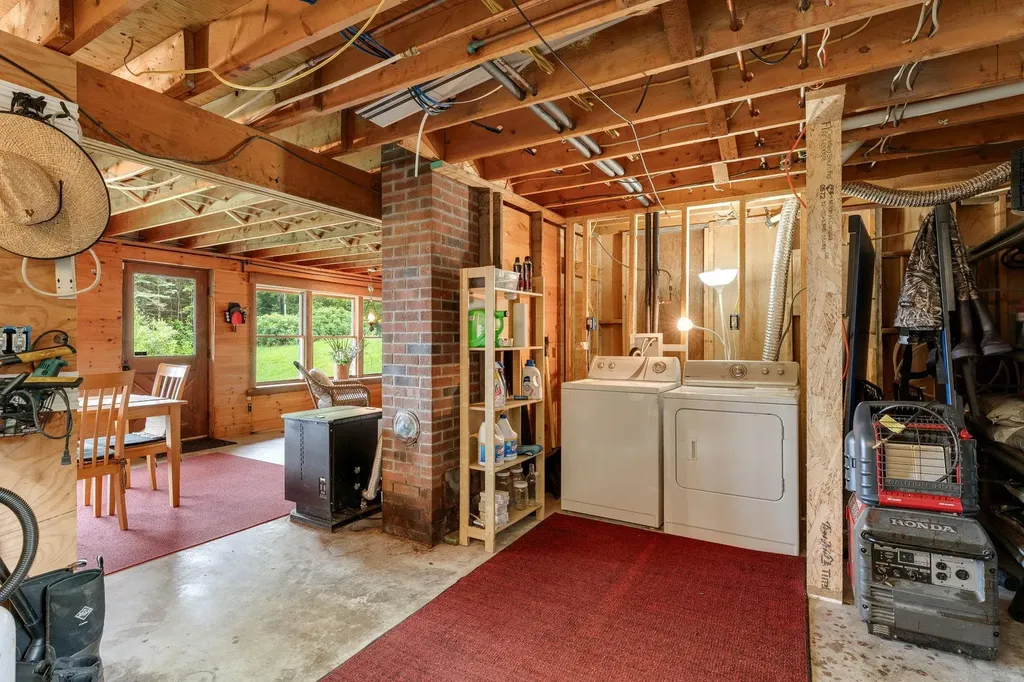 691 Dartt Hill Road Bethel VT 05032