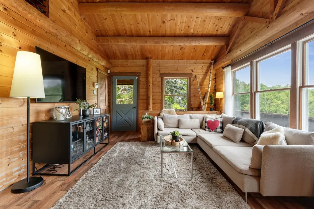 691 Dartt Hill Road Bethel VT 05032