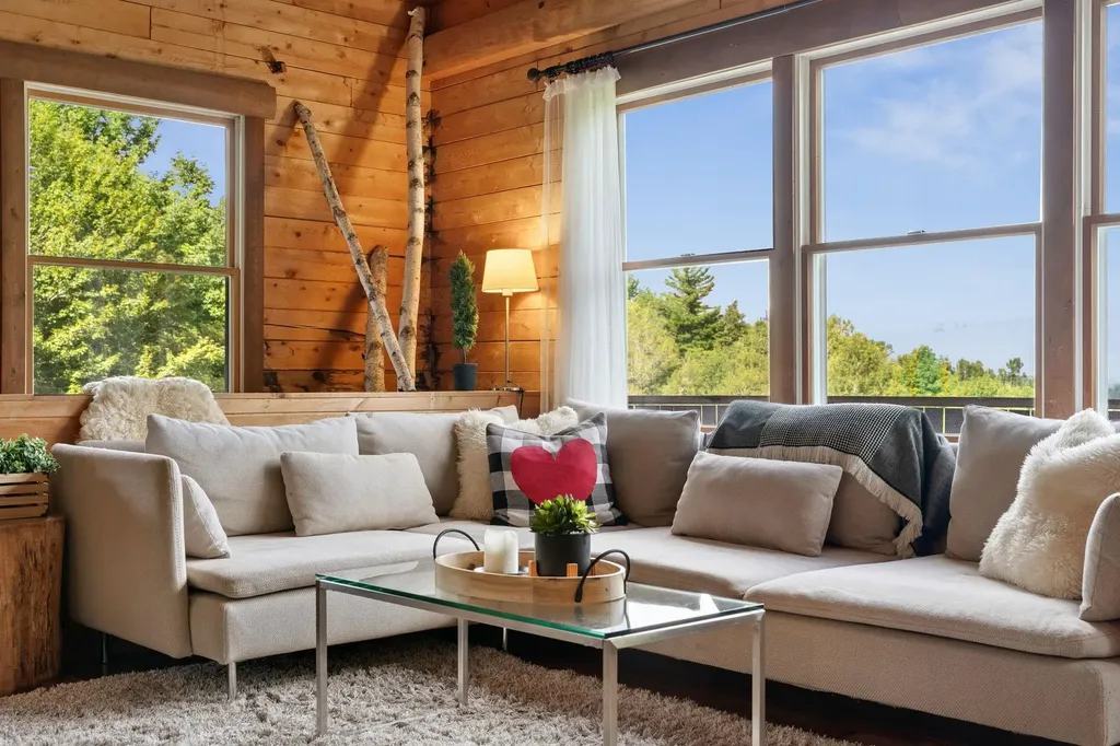 691 Dartt Hill Road Bethel VT 05032