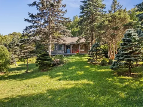 691 Dartt Hill Road Bethel VT 05032