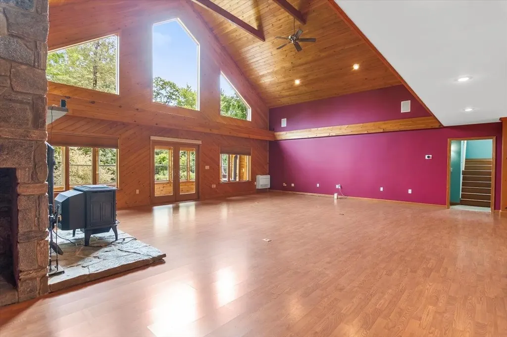 422 Mason Hill Road North Pownal VT 05261