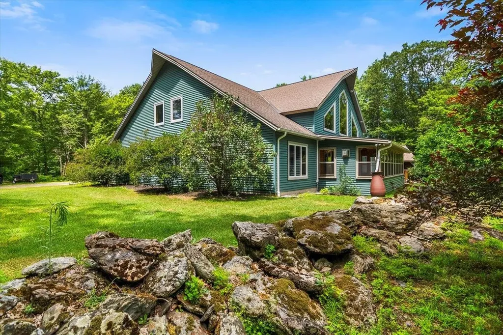 422 Mason Hill Road North Pownal VT 05261