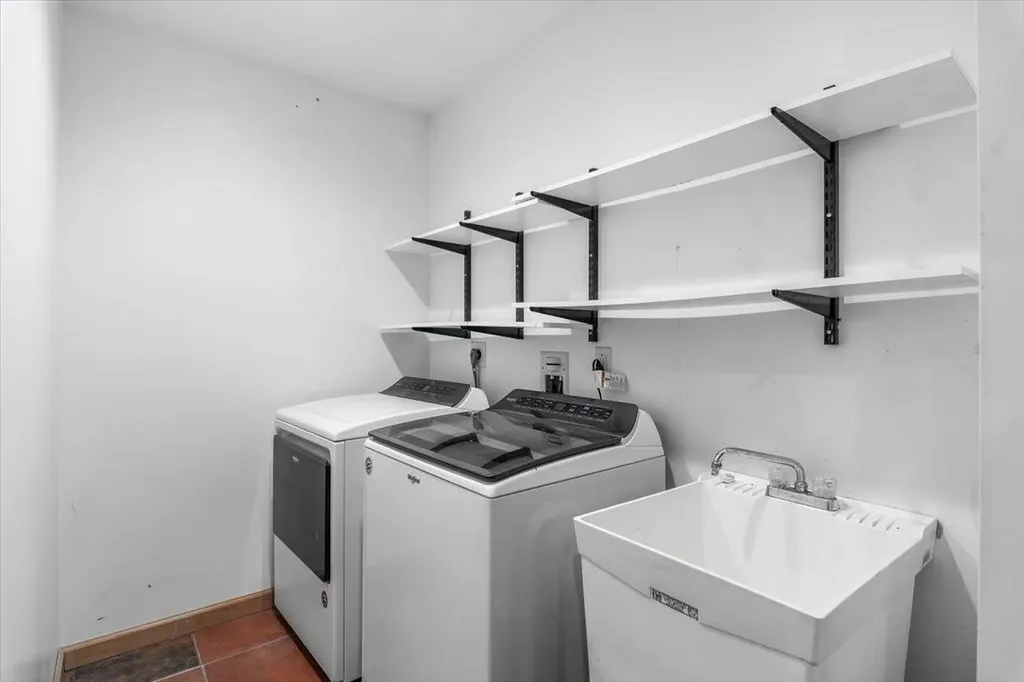 422 Mason Hill Road North Pownal VT 05261