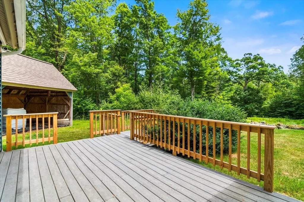 422 Mason Hill Road North Pownal VT 05261
